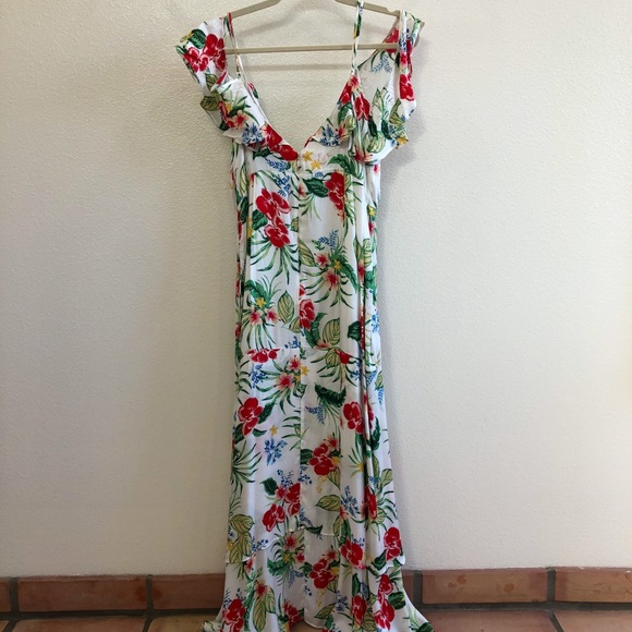 Bardot Ruffles Faux Wrap Dress Tropical Print - Picture 5 of 8